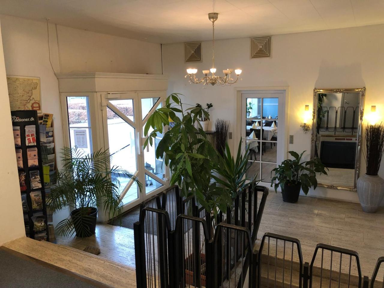 Avlum Hotel Aulum Kro מראה חיצוני תמונה